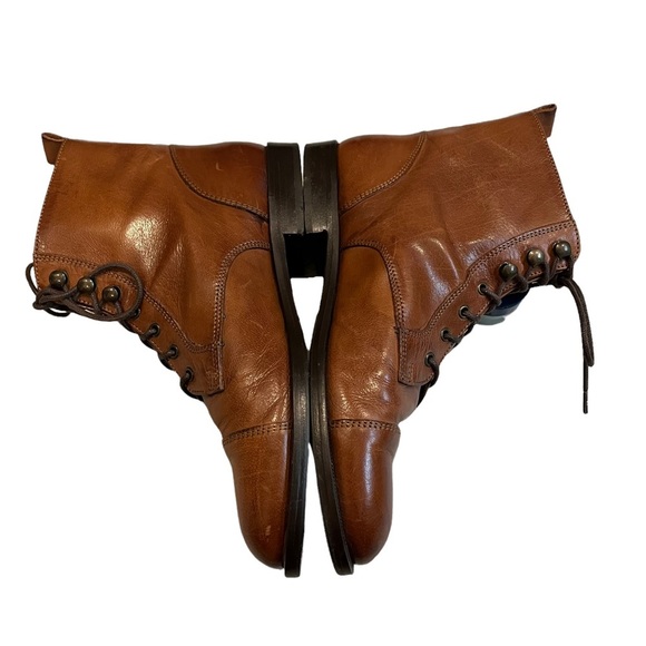 Nobel Shoe Italian Made Classic Looking Lace Up Ankle Boot - Picture 10 of 14